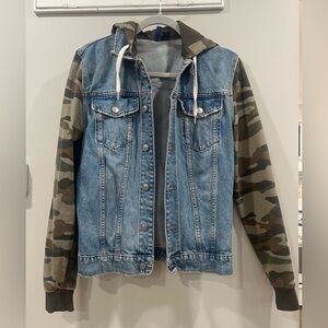 H&M Divided Denim Jacket with Camo print sleeves and hood
